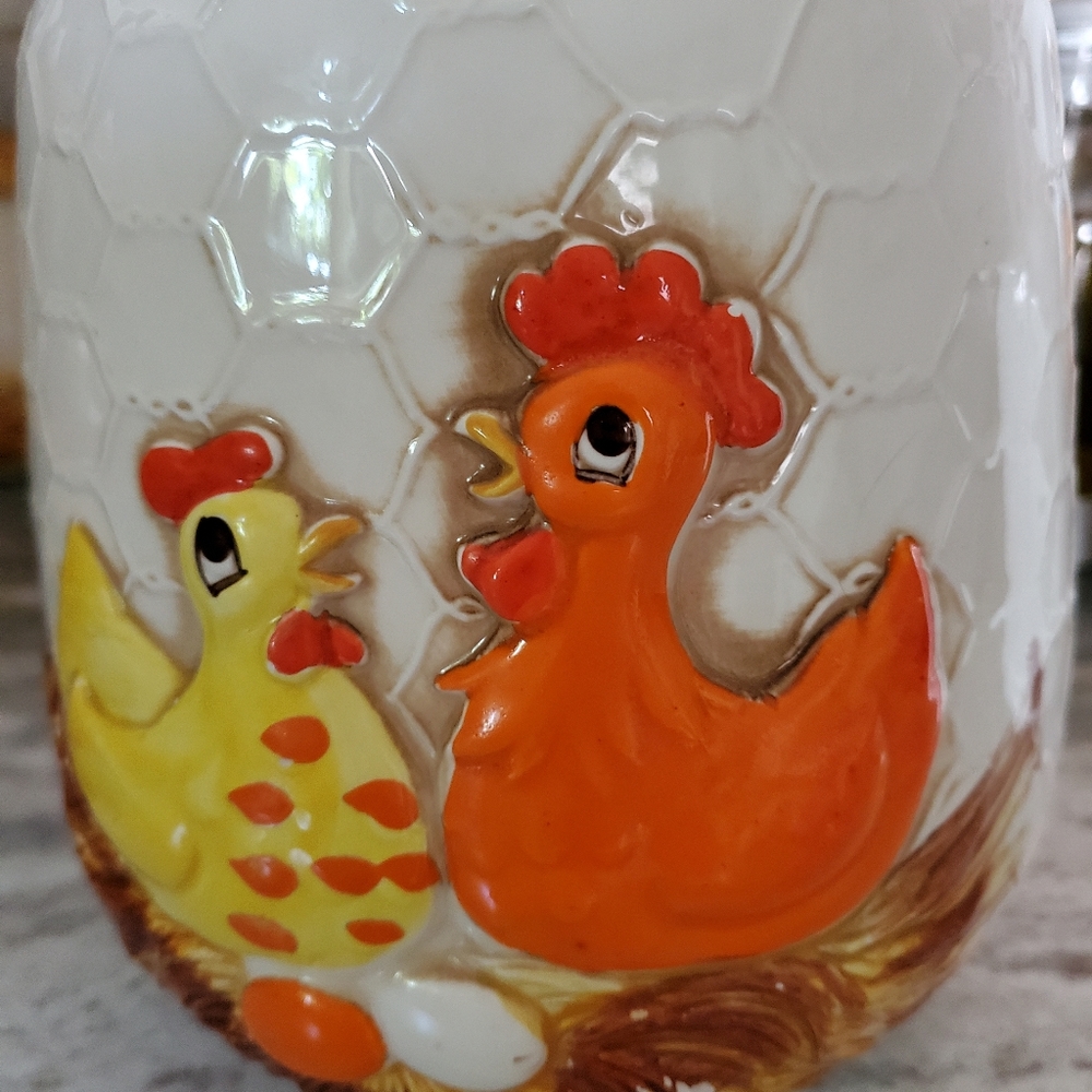 Chicken canisters - Picture 3 of 8